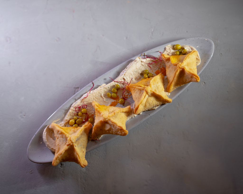 بلونز رنگون