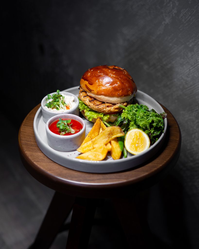 کلاسیک چیکن برگر